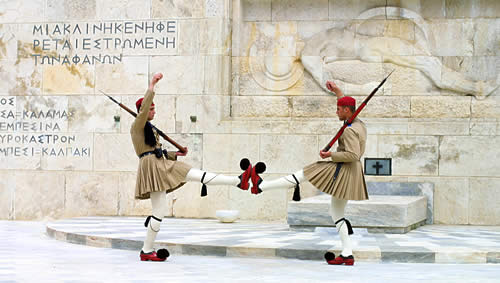 �A�e�l�ɂ��閳����m�̕�B�q���̌��̋V���B